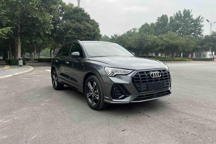 Used Audi Q3 2020 40 TFSI Fashion Dynamic Model Exterior 8