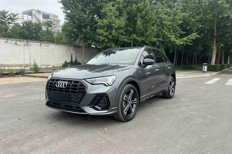 Used Audi Q3 2020 40 TFSI Fashion Dynamic Model Exterior 9