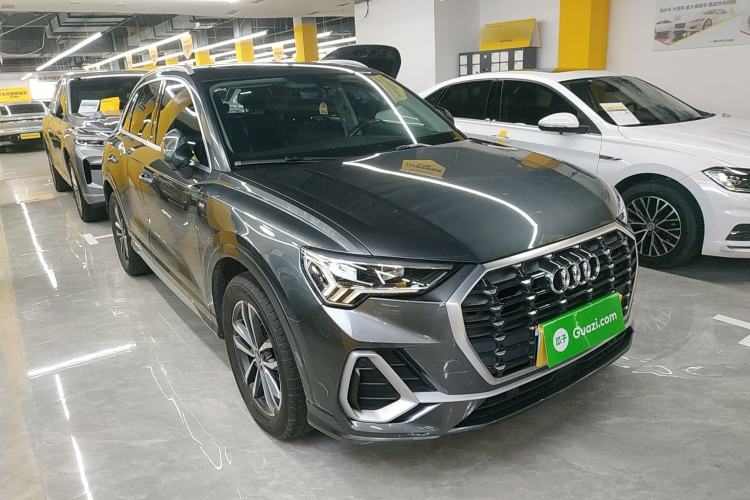 Used Audi Q3 2020 35 TFSI Ambition Dynamic Edition Front Right 45 Deg