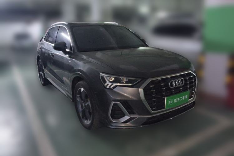 Used Audi Q3 2020 35 TFSI Fashion Dynamic Model Front Right 45 Deg