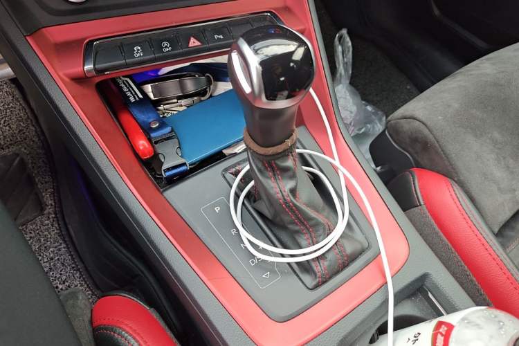 Used Audi Q3 2020 40 TFSI Fashion Dynamic Model Gear Lever