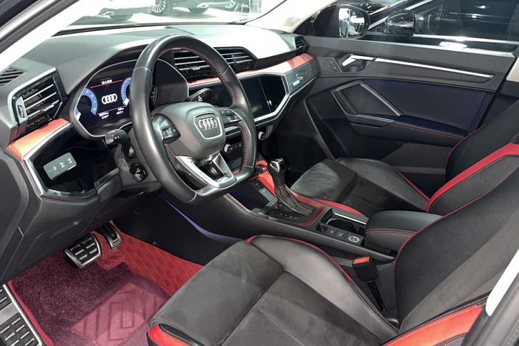 Used Audi Q3 2020 40 TFSI Fashion Dynamic Model Interior 1