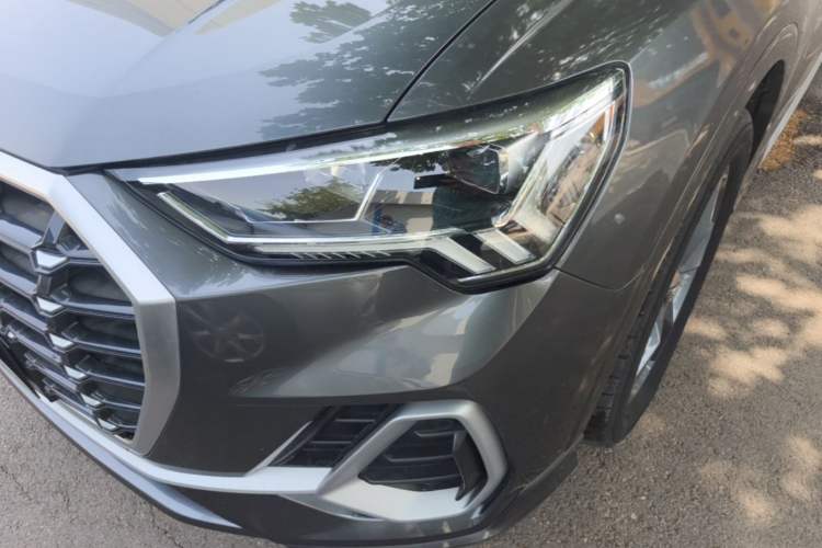 Used Audi Q3 2020 35 TFSI Fashion Dynamic Model Left Front Headlight
