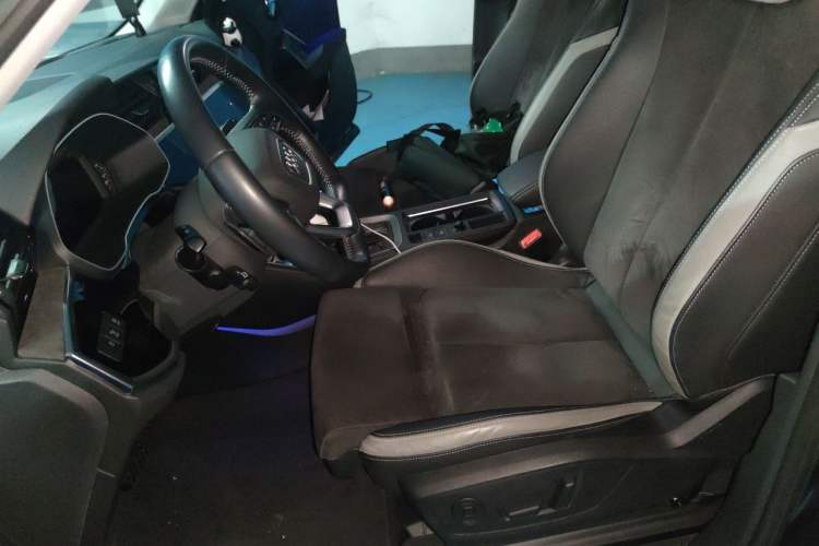 Used Audi Q3 2020 45 TFSI quattro Fashion Dynamic Model Left Front Seat