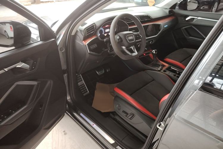 Used Audi Q3 2020 40 TFSI Fashion Dynamic Model Left Front Seat