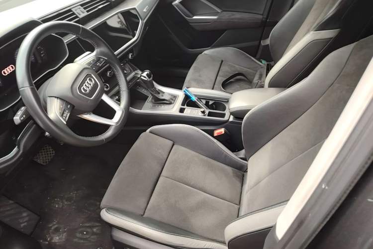 Used Audi Q3 2020 35 TFSI Ambition Dynamic Edition Left Front Seat