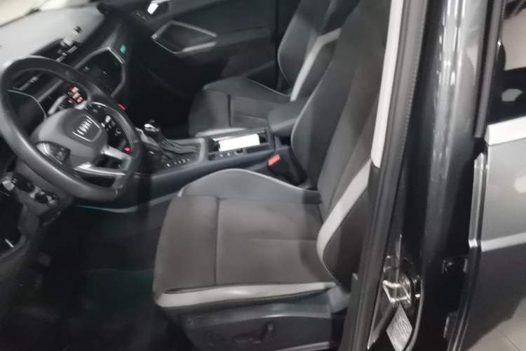 Used Audi Q3 2020 40 TFSI Fashion Dynamic Model Left Front Seat