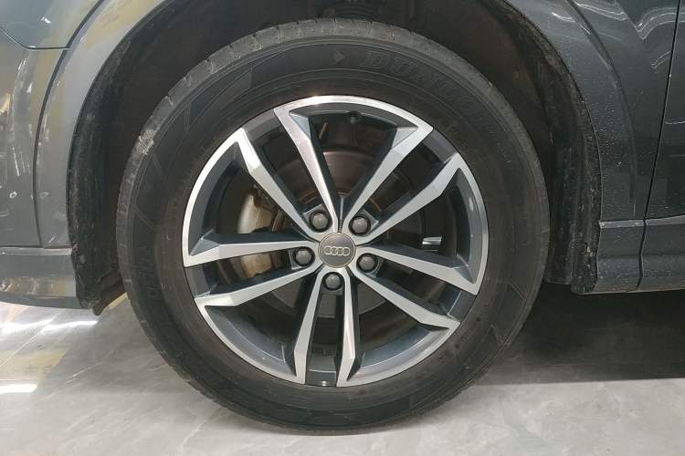 Used Audi Q3 2020 35 TFSI Ambition Dynamic Edition Left Front Wheel Hub
