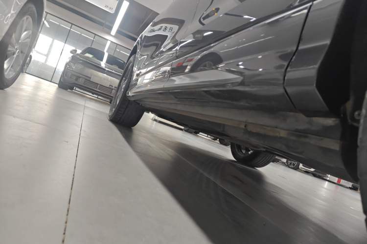 Used Audi Q3 2020 35 TFSI Fashion Dynamic Model Left Side Sill