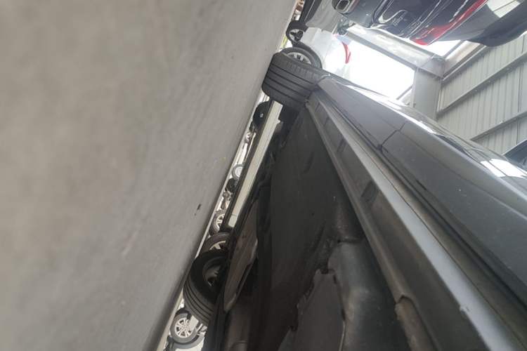 Used Audi Q3 2020 35 TFSI Fashion Dynamic Model Left Side Sill