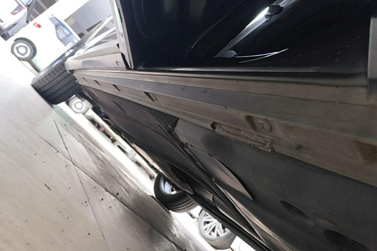Used Audi Q3 2020 35 TFSI Fashion Dynamic Model Left Side Sill