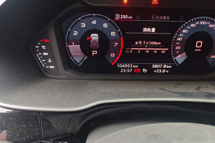 Used Audi Q3 2020 35 TFSI Ambition Dynamic Edition Odometer Close Up