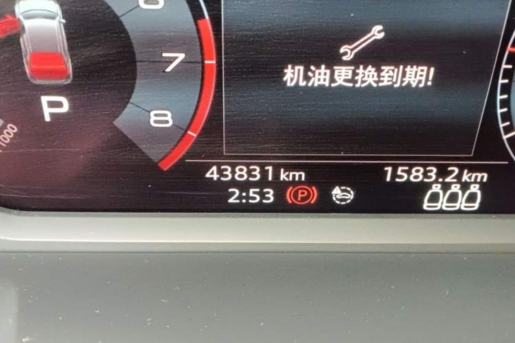 Used Audi Q3 2020 35 TFSI Fashion Dynamic Model Odometer Close Up