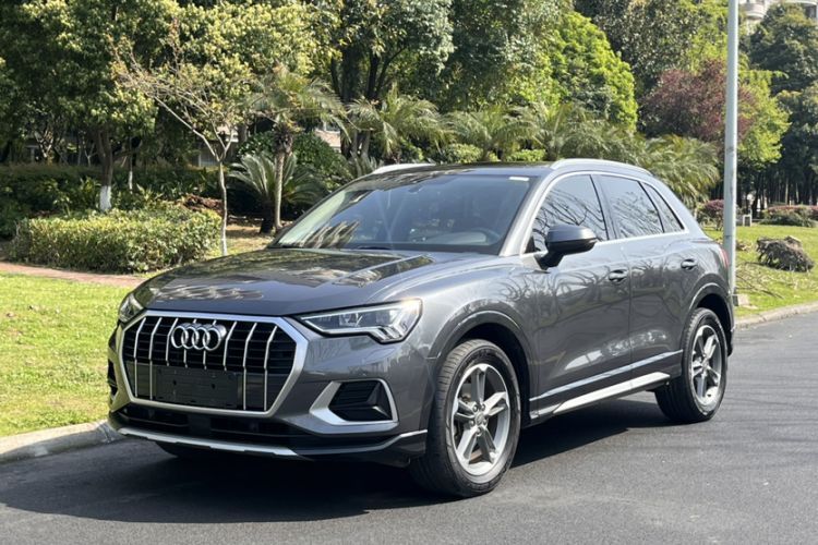 Used Audi Q3 2020 35 TFSI Ambition Style Edition Guazi used car, China used car export, Used car for sale, Used  cars, Cheapest cars for sale