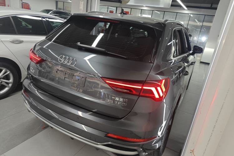 Used Audi Q3 2020 35 TFSI Fashion Dynamic Model Rear Right 45 Deg