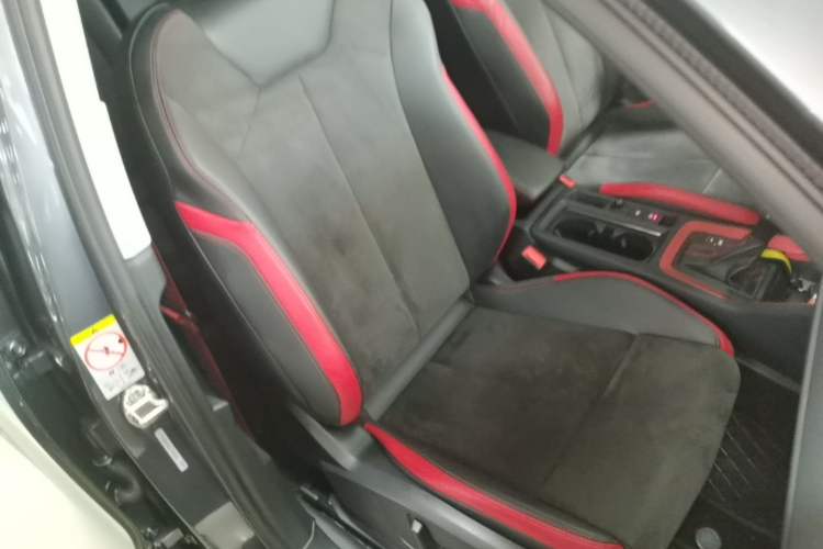 Used Audi Q3 2020 40 TFSI Fashion Dynamic Model Right Front Seat