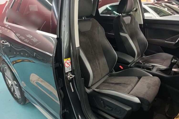 Used Audi Q3 2020 35 TFSI Ambition Dynamic Edition Right Front Seat