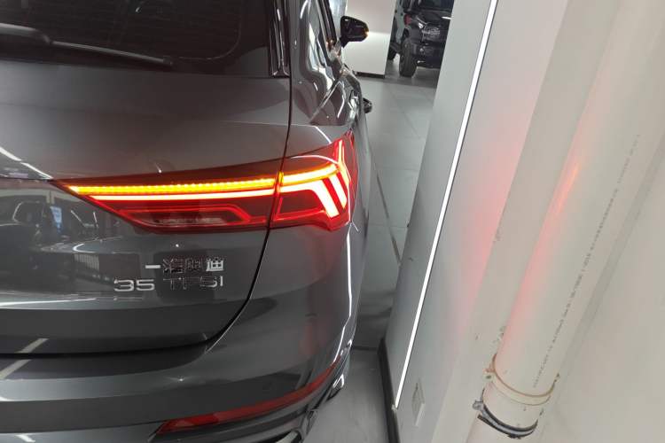 Used Audi Q3 2020 35 TFSI Fashion Dynamic Model Right Rear Taillight