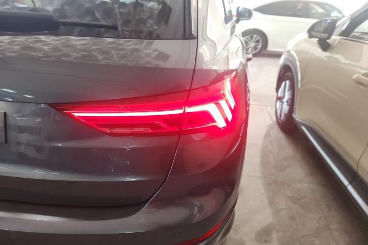 Used Audi Q3 2020 35 TFSI Fashion Dynamic Model Right Rear Taillight