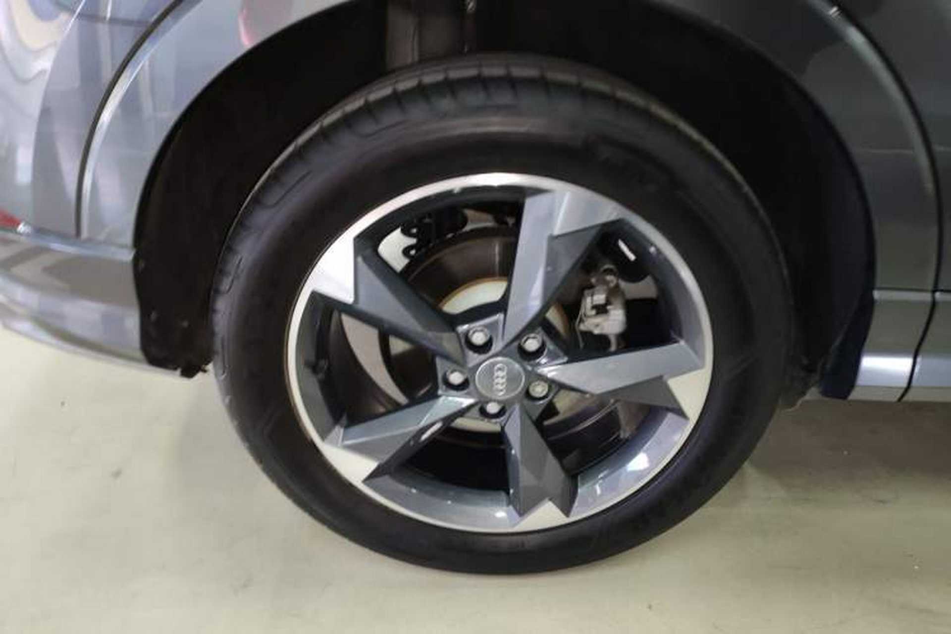 Used Audi Q3 2020 35 TFSI Fashion Dynamic Model Right Rear Wheel Hub