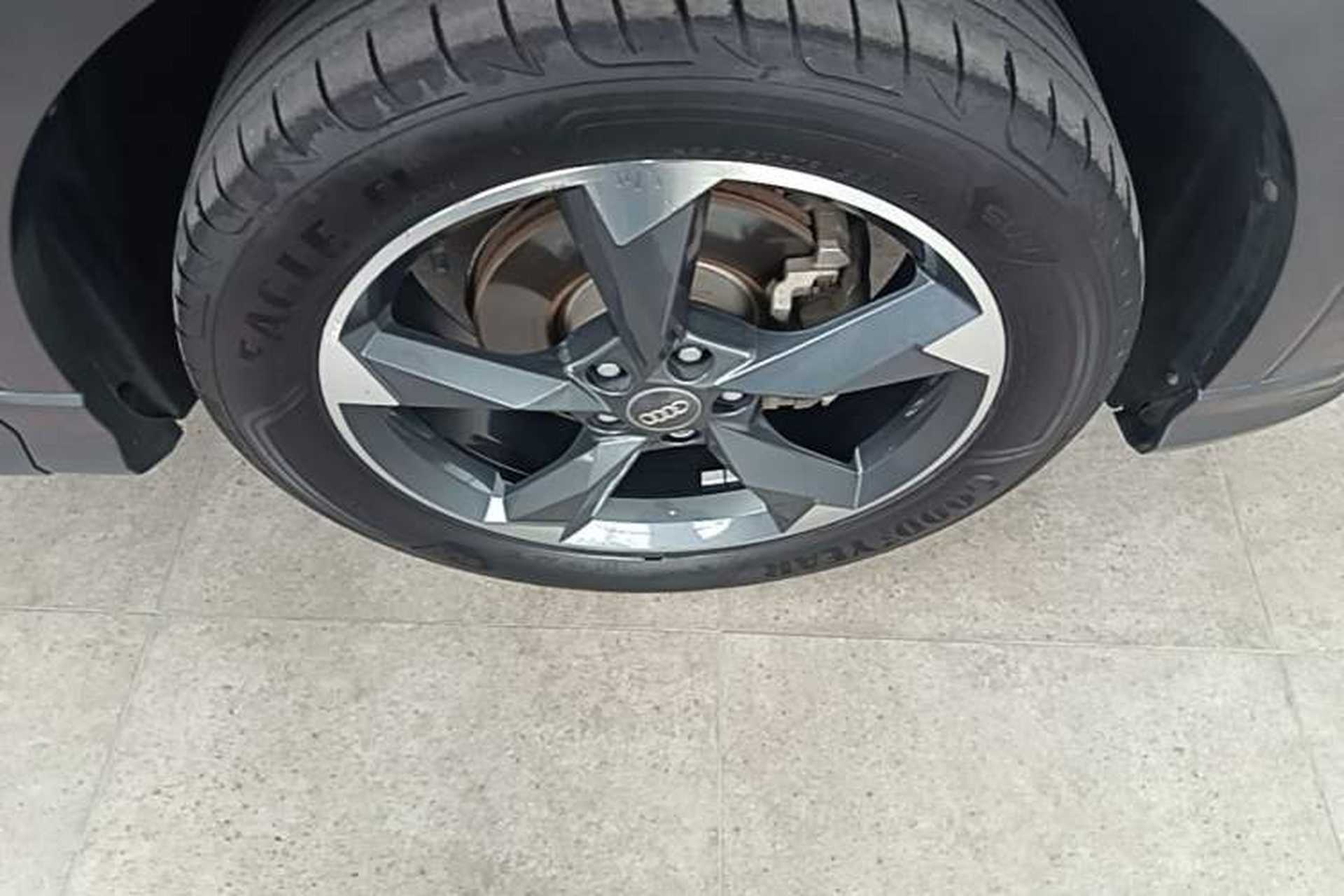 Used Audi Q3 2020 35 TFSI Fashion Dynamic Model Right Rear Wheel Hub