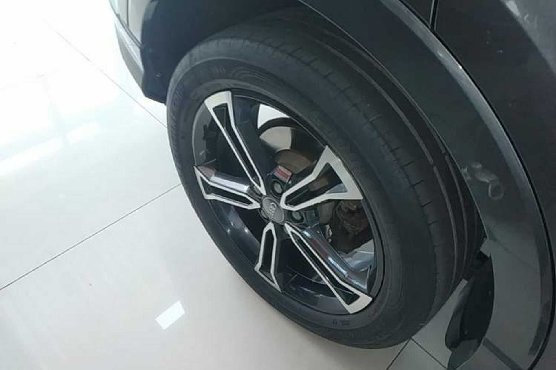 Used Audi Q3 2020 40 TFSI Fashion Dynamic Model Right Rear Wheel Hub