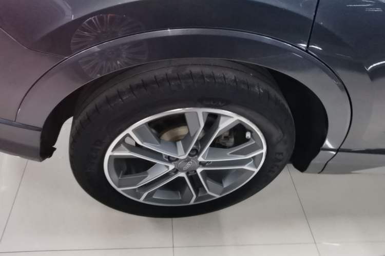 Used Audi Q3 2020 40 TFSI Fashion Dynamic Model Right Rear Wheel Hub