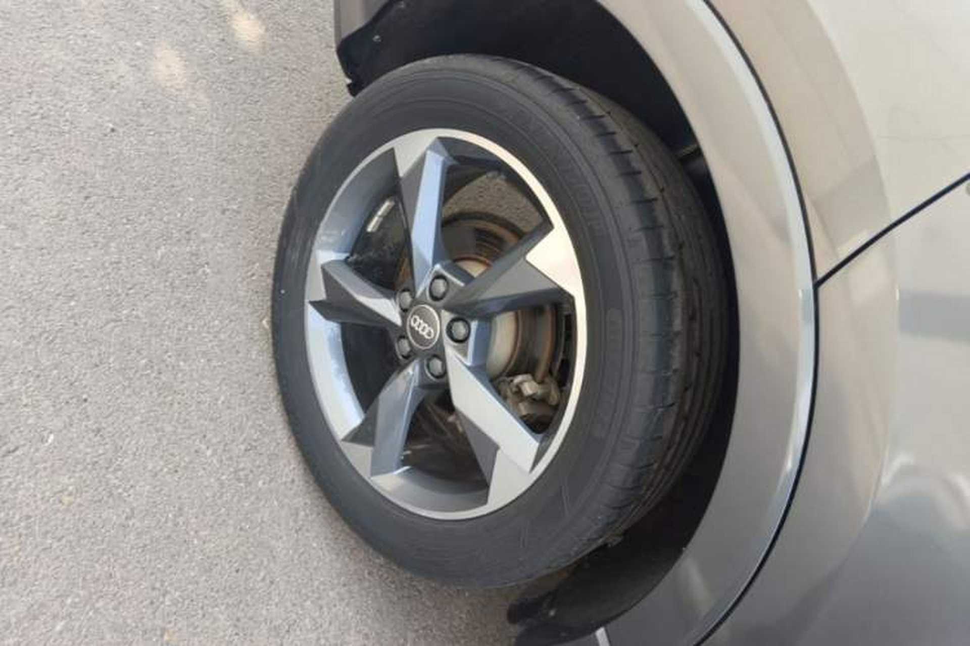 Used Audi Q3 2020 35 TFSI Fashion Dynamic Model Right Rear Wheel Hub