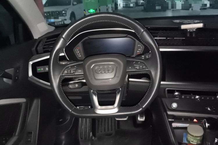Used Audi Q3 2020 35 TFSI Fashion Dynamic Model Steering Wheel