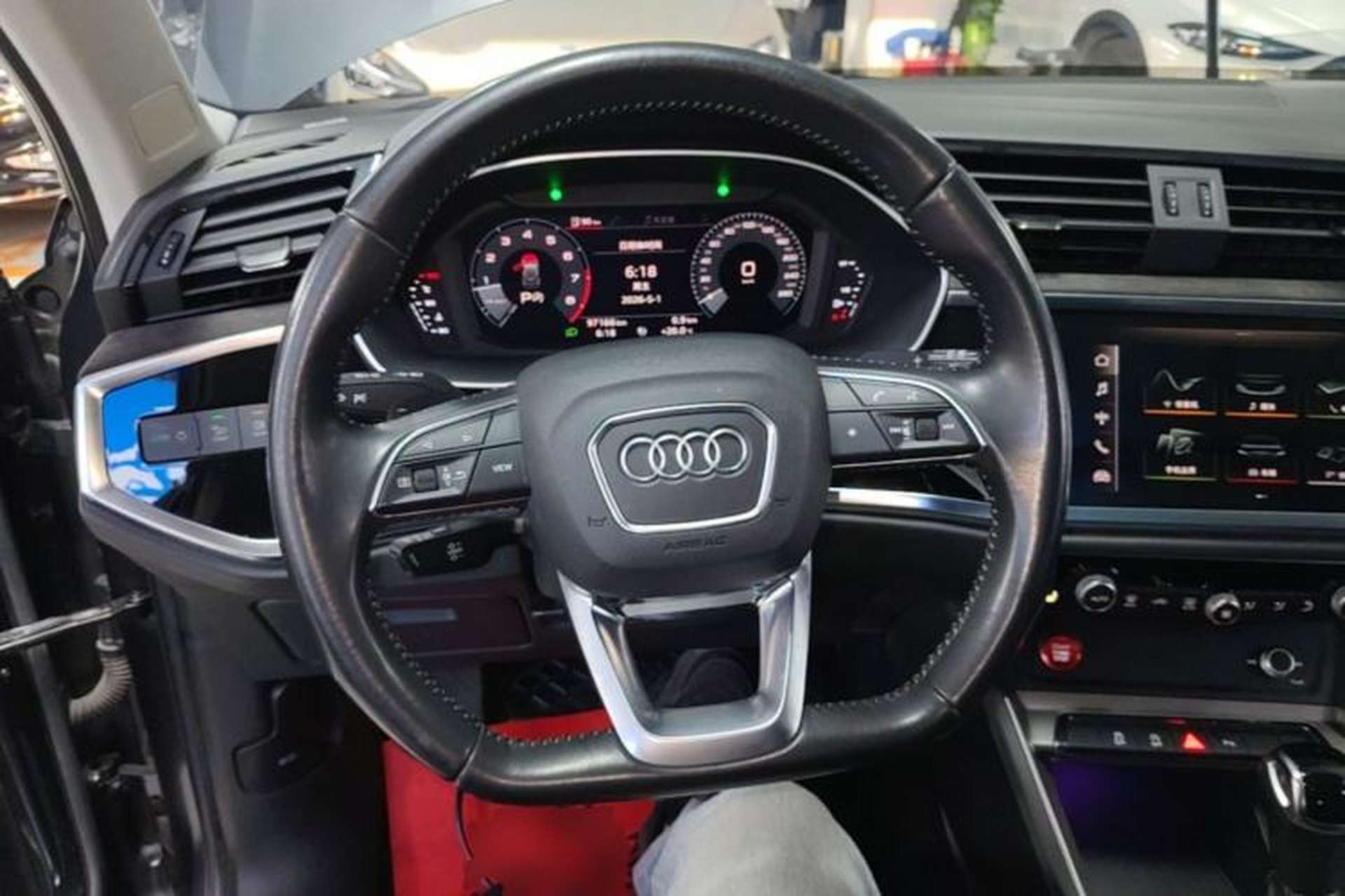 Used Audi Q3 2020 45 TFSI quattro Fashion Dynamic Model Steering Wheel