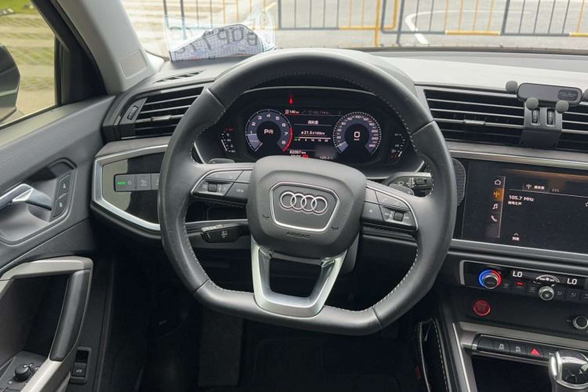 Used Audi Q3 2020 35 TFSI Fashion Dynamic Model Steering Wheel