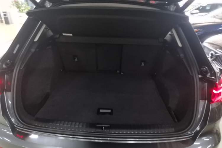 Used Audi Q3 2020 40 TFSI Fashion Dynamic Model Trunk