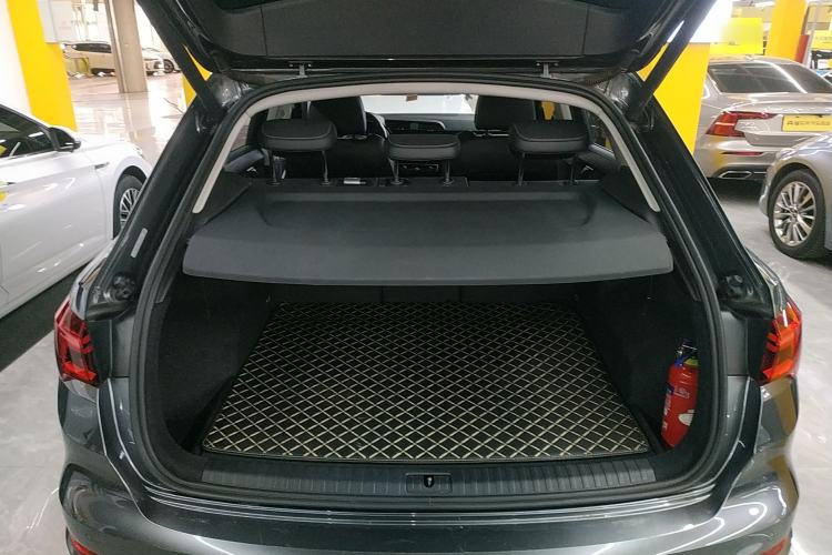 Used Audi Q3 2020 35 TFSI Ambition Dynamic Edition Trunk