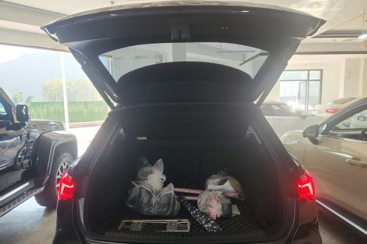 Used Audi Q3 2020 35 TFSI Fashion Dynamic Model Trunk
