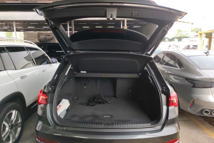 Used Audi Q3 2020 35 TFSI Fashion Dynamic Model Trunk