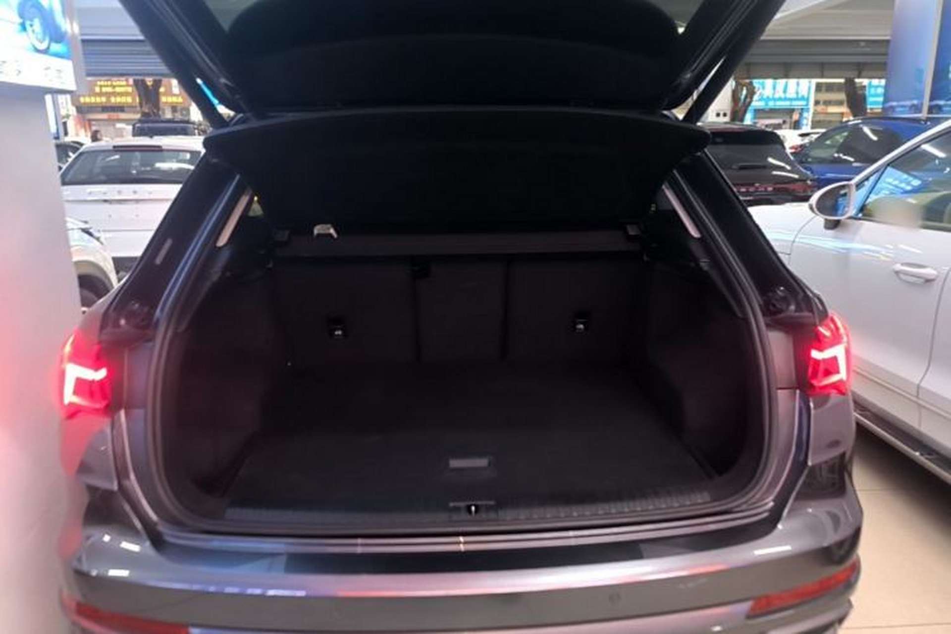 Used Audi Q3 2020 35 TFSI Ambition Dynamic Edition Trunk