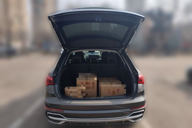 Used Audi Q3 2020 35 TFSI Fashion Dynamic Model Trunk