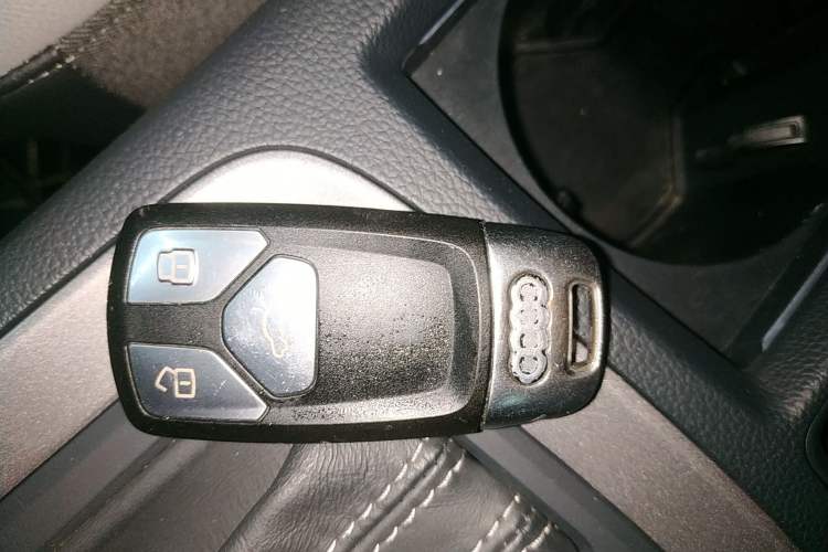 Used Audi Q3 2020 35 TFSI Ambition Dynamic Edition Vehicle Key