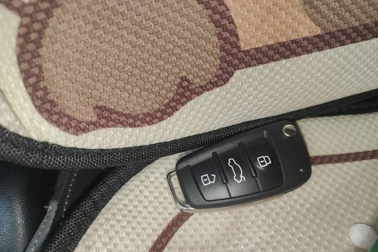 Used Audi Q3 2020 35 TFSI Fashion Dynamic Model Vehicle Key
