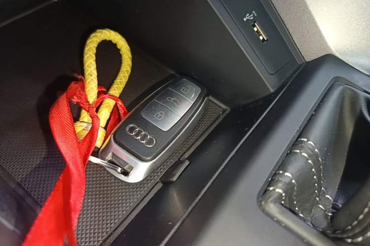 Used Audi Q3 2020 35 TFSI Fashion Dynamic Model Vehicle Key