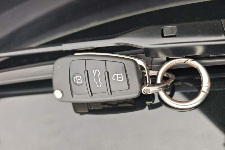 Used Audi Q3 2020 40 TFSI Fashion Dynamic Model Vehicle Key