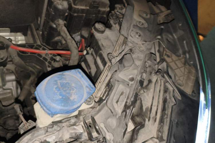 Used Audi Q3 2020 35 TFSI Fashion Dynamic Model Engine Bay Left