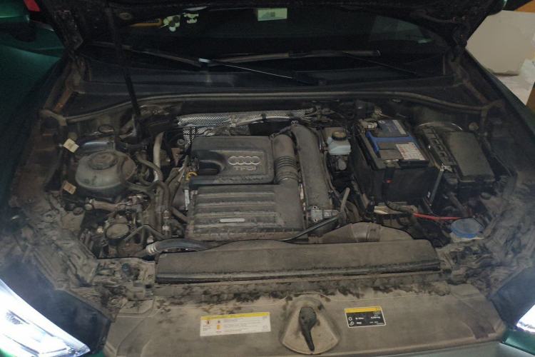Used Audi Q3 2020 35 TFSI Fashion Dynamic Model Engine Bay