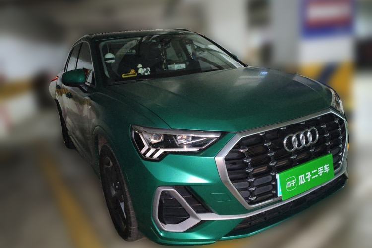 Used Audi Q3 2020 35 TFSI Fashion Dynamic Model Front Right 45 Deg
