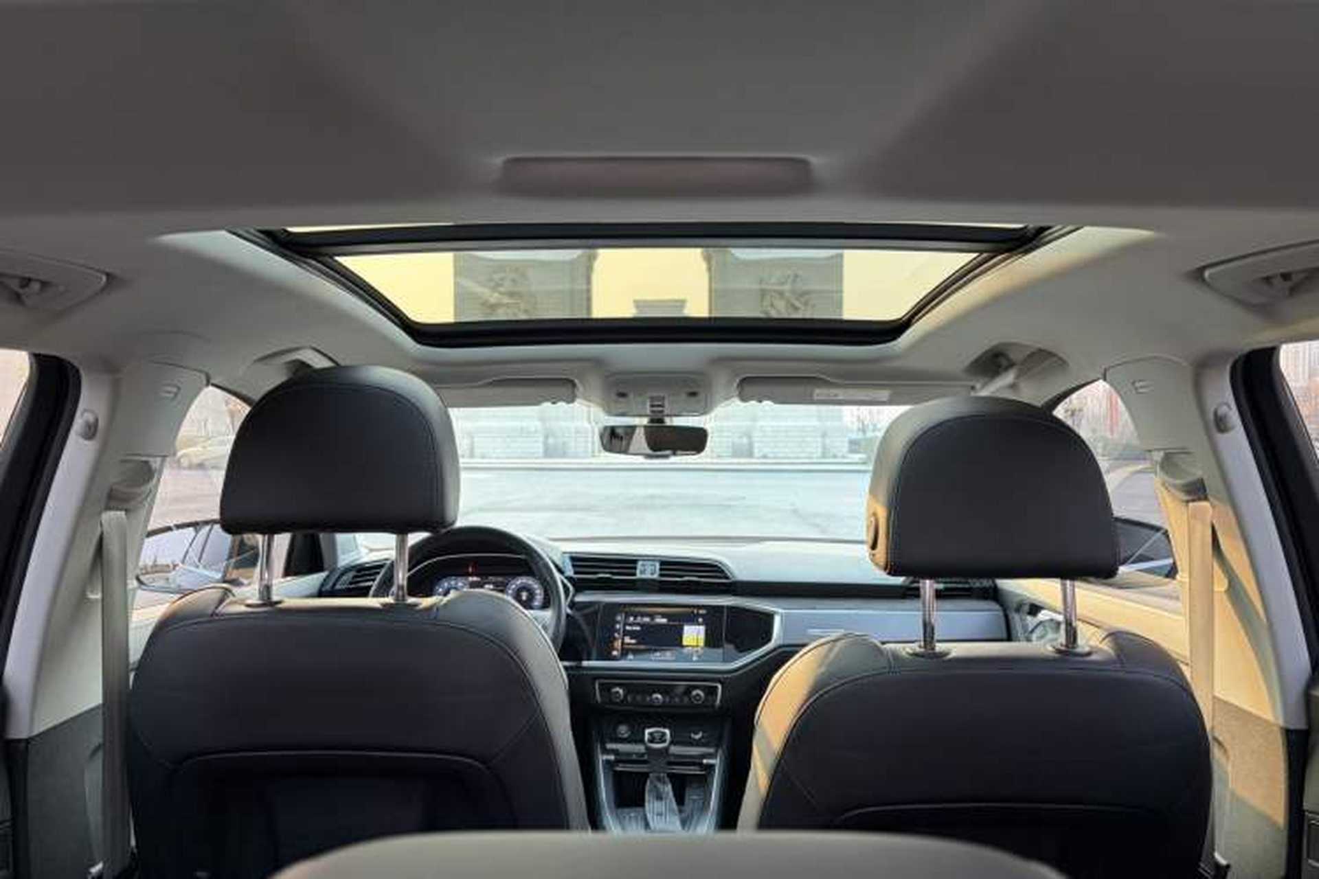 Used Audi Q3 2020 35 TFSI Fashion Dynamic Model Headliner