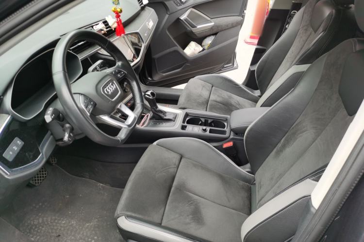 Used Audi Q3 2020 35 TFSI Fashion Dynamic Model Driver Seat