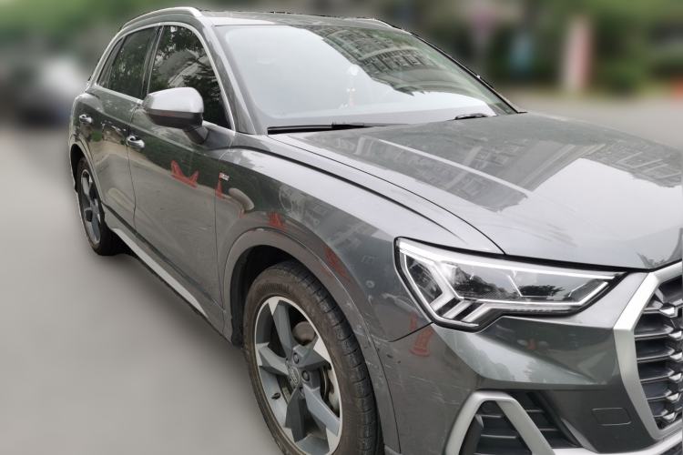 Used Audi Q3 2020 35 TFSI Fashion Dynamic Model Front Right 45 Deg