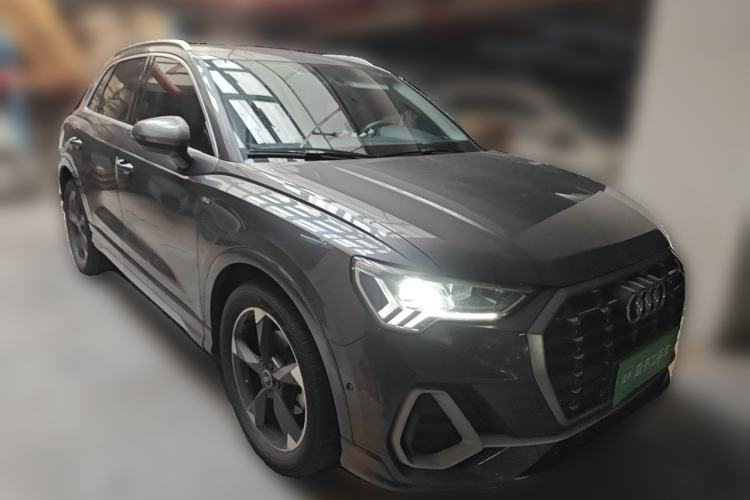 Used Audi Q3 2020 35 TFSI Fashion Dynamic Model Front Right 45 Deg