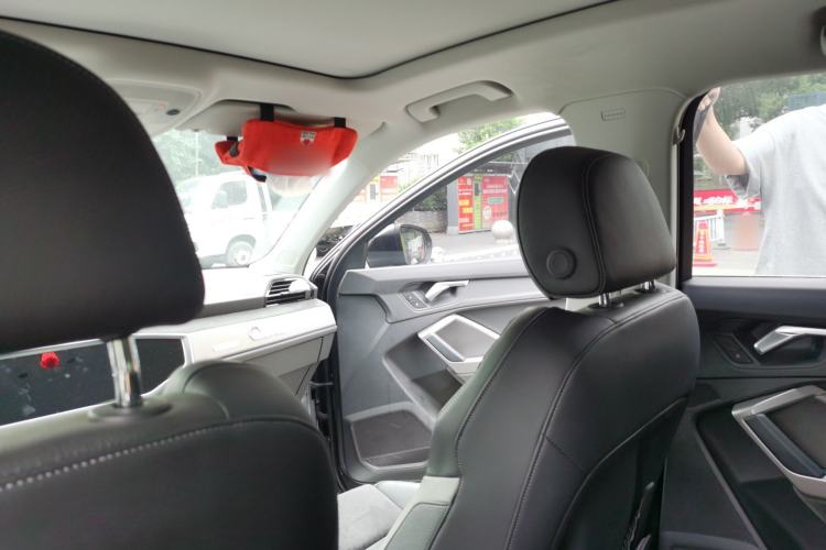 Used Audi Q3 2020 35 TFSI Fashion Dynamic Model Headliner
