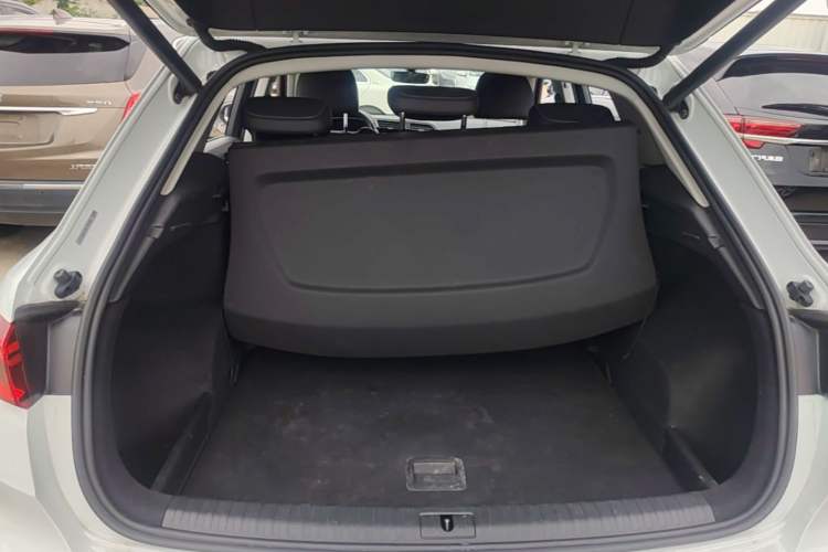 Used Audi Q3 2020 35 TFSI Fashion Dynamic Model Trunk